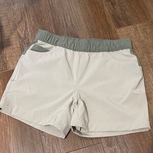 Eddie Bauer Women's size 0 Athletic Shorts in Cream and Green